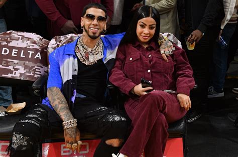 yailin la mas viral boyfriend|Anuel AA Yailin La Más Viral Relationship Timeline,。